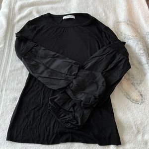 Women’s Dressy Shirt - Puffed Sleeves.  Black.